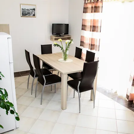 Kaja - Right Next To The * Trogir