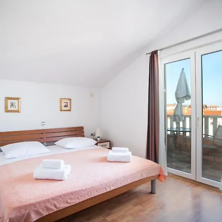 Kaja - Right Next To The *