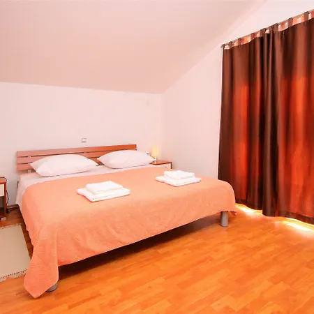 Apartmán Kaja - Right Next To The Trogir