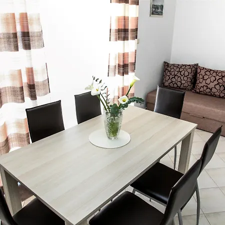 Kaja - Right Next To The * Trogir