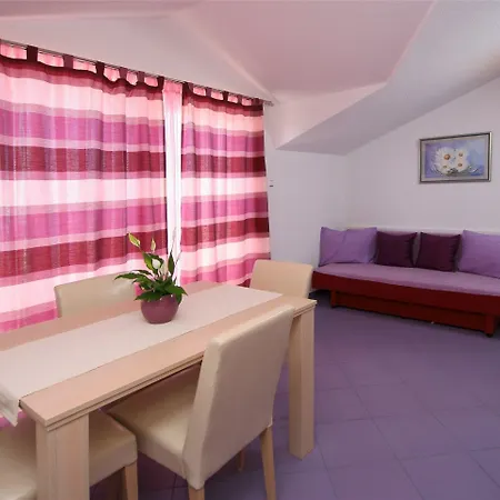 Kaja - Right Next To The