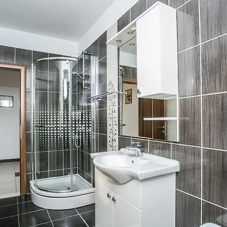 Kaja - Right Next To The Apartment Trogir