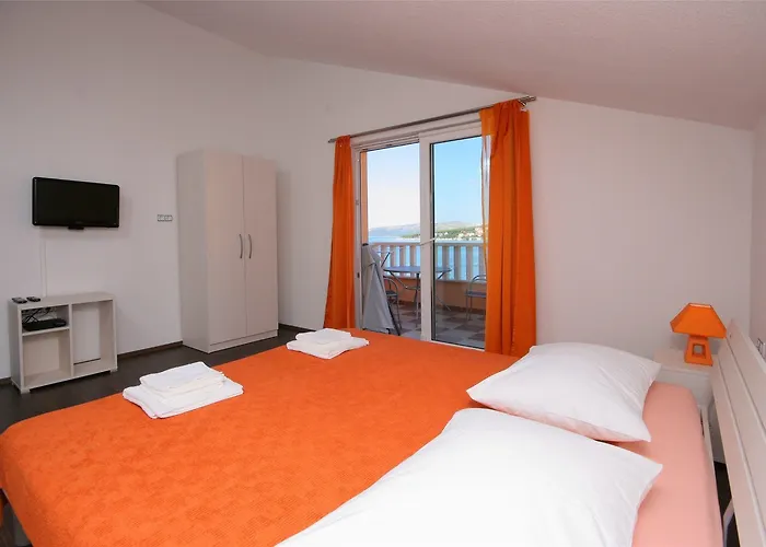 Kaja - Right Next To The