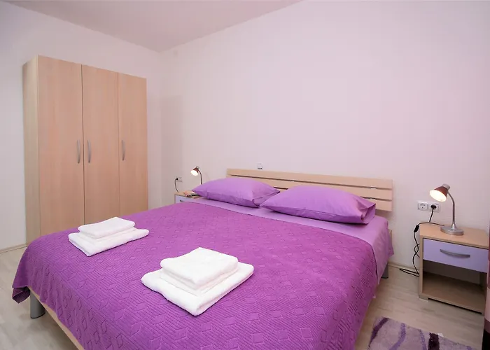 Kaja - Right Next To The *