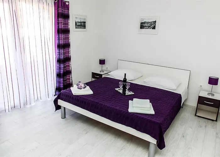 Kaja - Right Next To The