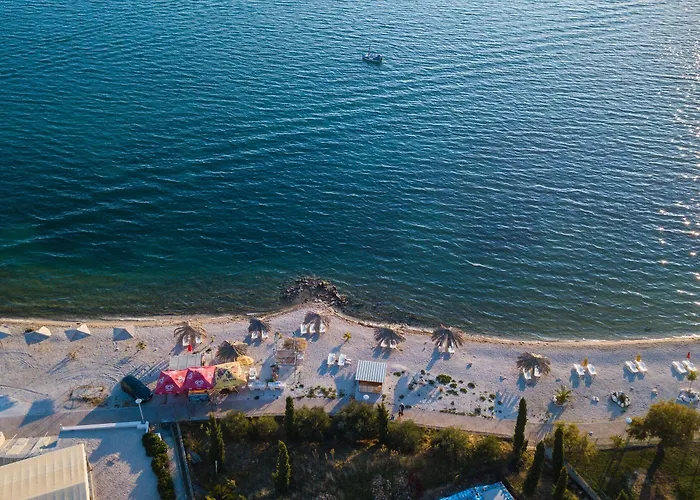 Kaja - Right Next To The Apartament