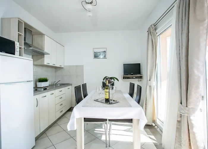 Kaja - Right Next To The * Trogir