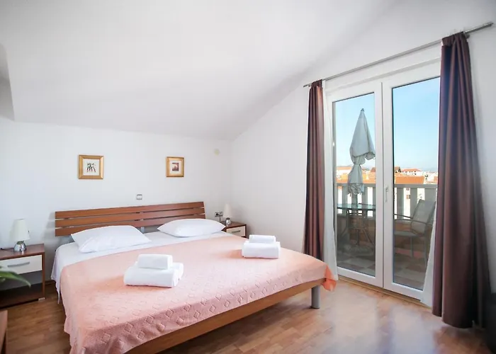 Kaja - Right Next To The *